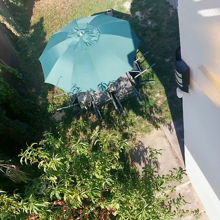 Maroni Haz Apartament *