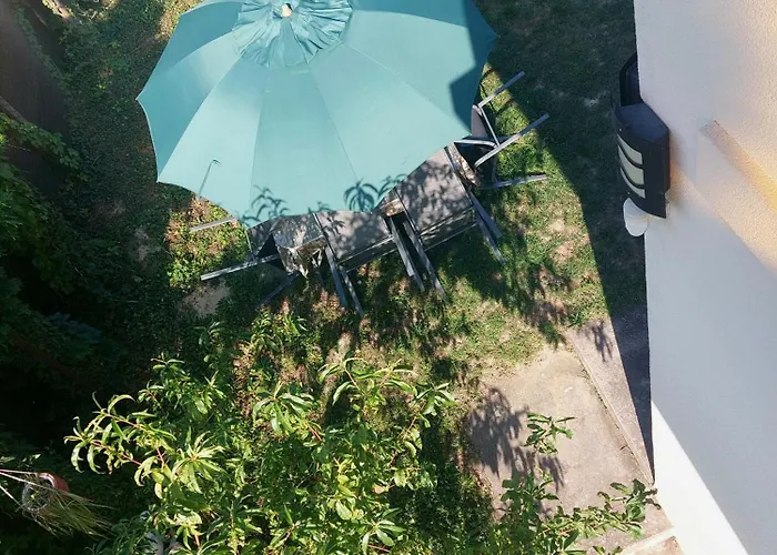 Maroni Haz Apartament *